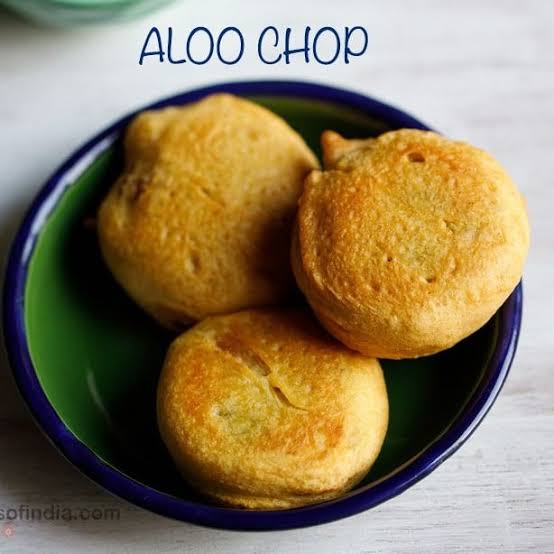 Aalu Chop (6 Pcs)