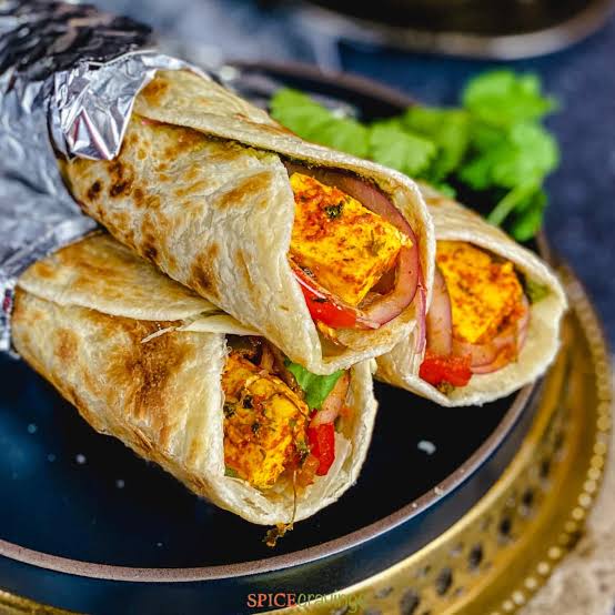 Paneer Egg Roll